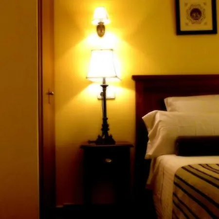 酒店 De Los Reyes Turisticos 2*