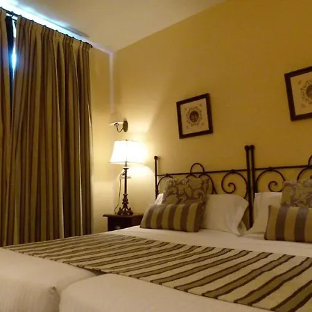 De Los Reyes Turisticos 2*